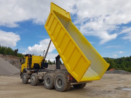 straznji_kiper_kamenolom_heavy duty_tipper