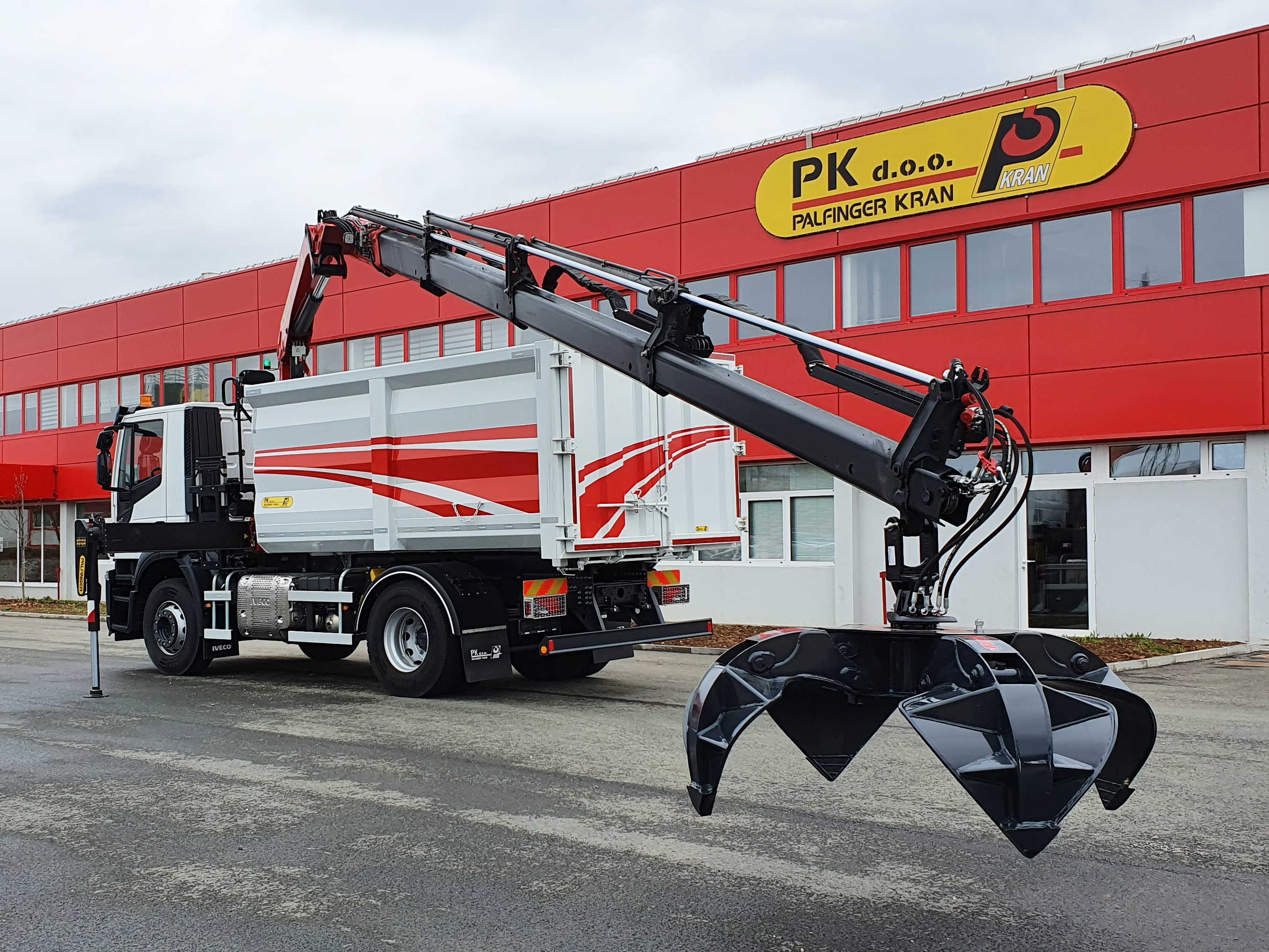 Rear communal tipper crane – PK - Palfinger Kran kamionske