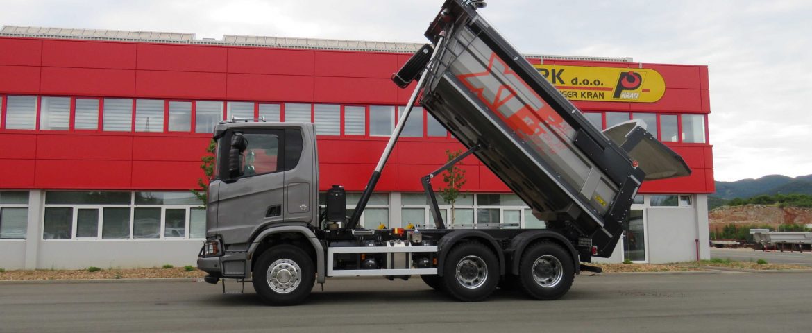 Rear tipper for construction company DANGUBIĆ