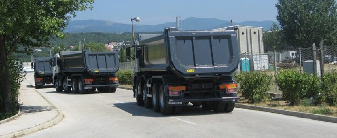 Stražnji half-pipe kiperi HP 220 za Volvo – Geograd